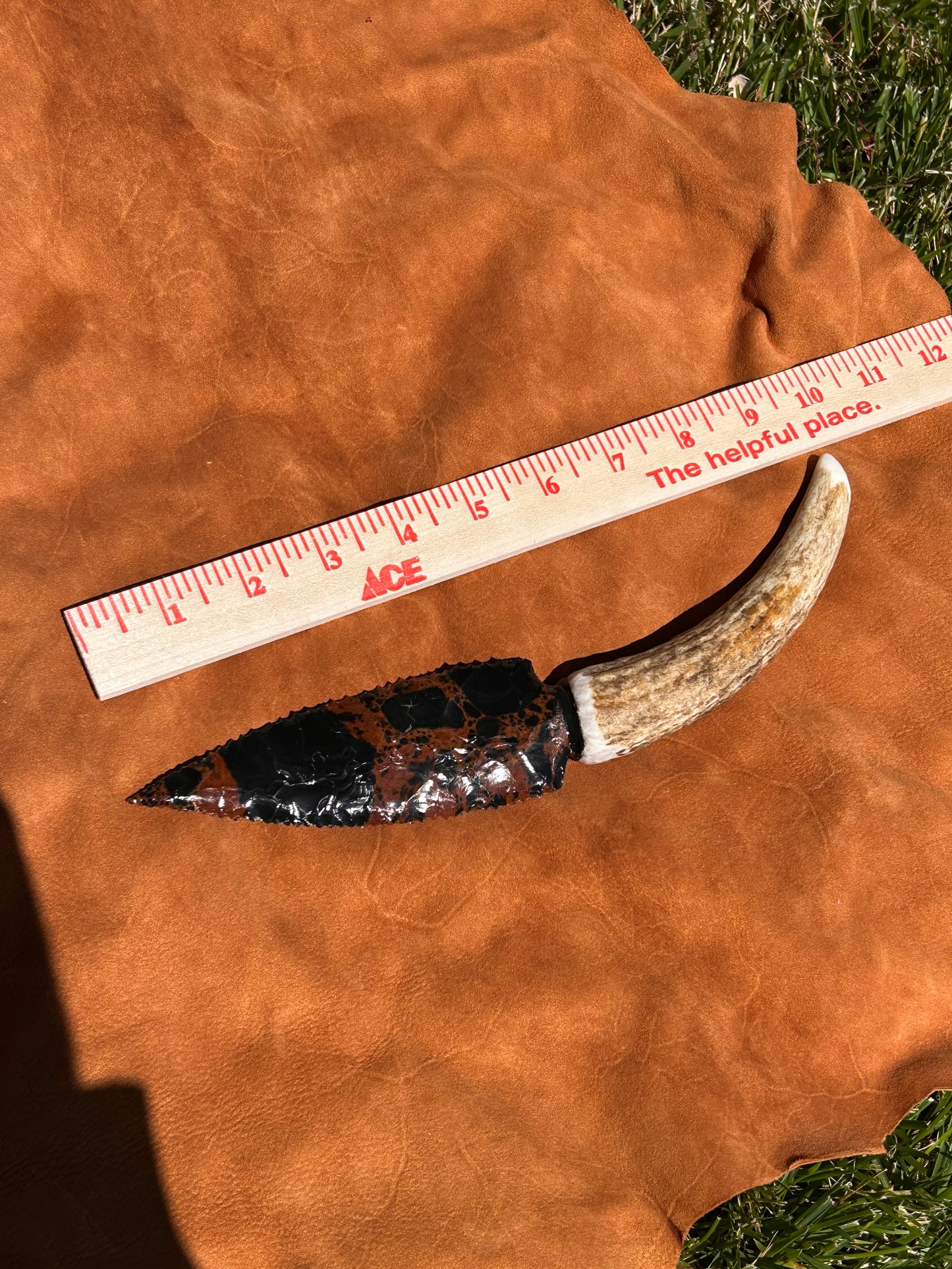 Black and Mahogany Obsidian Dagger