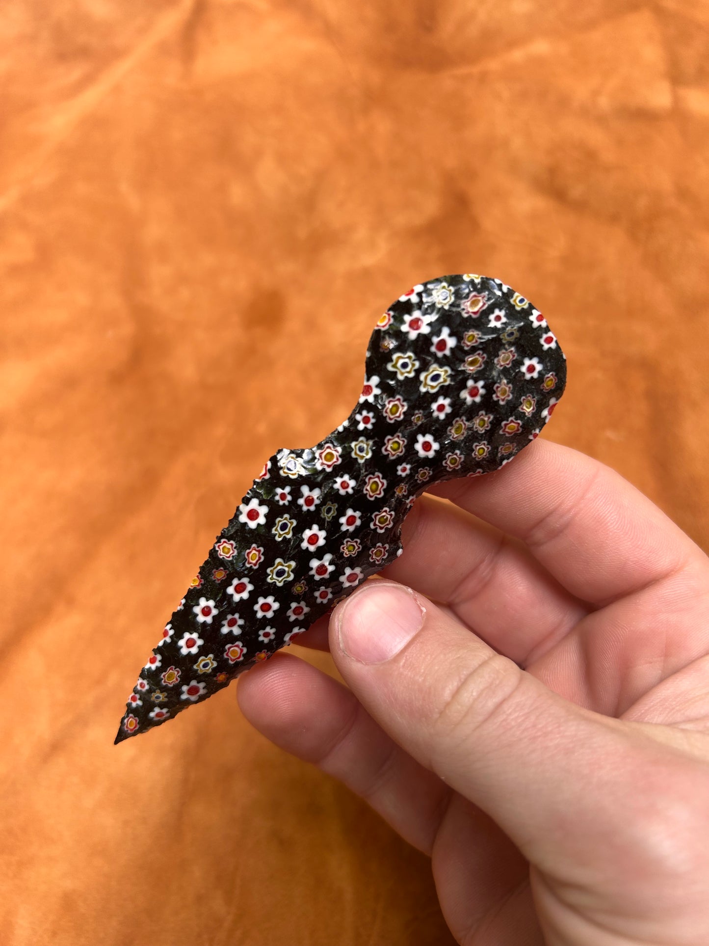 Black Flower Glass Throwing Knife