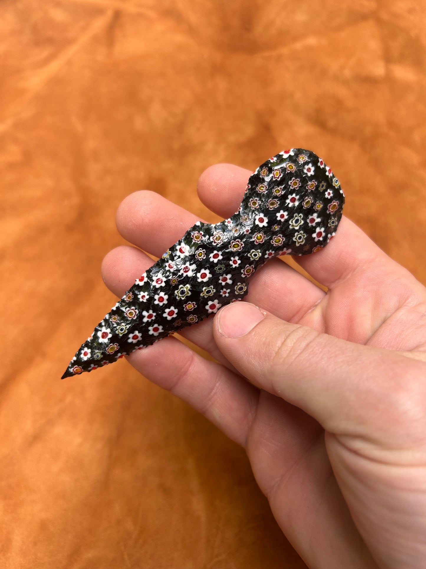 Black Flower Glass Throwing Knife